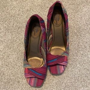 Lifestride peep toe espadrille wedges size 8
